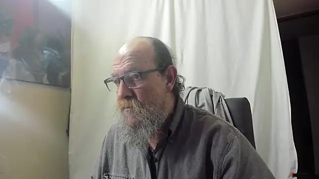 Uncle Hottie online show from 01/05/26, 11:41