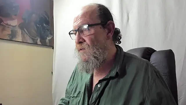 Uncle Hottie online show from 01/10/26, 05:48