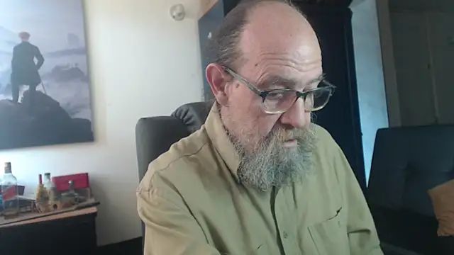 Uncle Hottie online show from 07/13/26, 03:48
