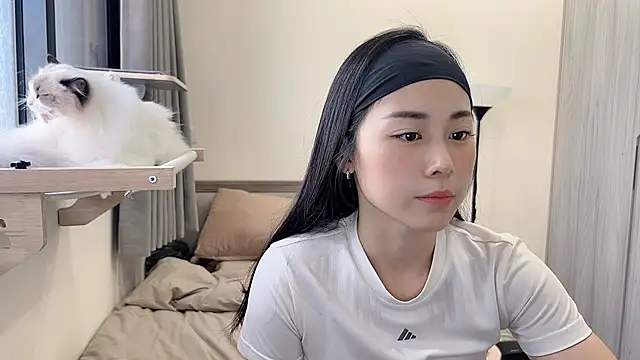 Snapshot of BabyOneDaily chatting on 01/13/26, 03:23 BabyOneDaily online show from 01/13/26, 03:23