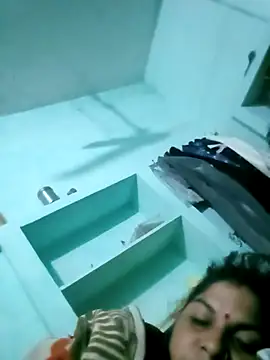 Rajnilodhi4788 online show from 01/12/26, 11:21