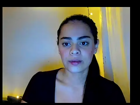 Antonella Gomez22 online show from 01/10/26, 11:34