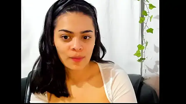 Antonella Gomez22 online show from 05/01/26, 09:03