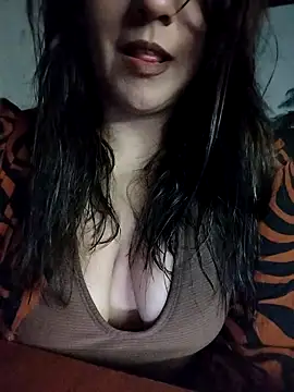 Velmoramoon11 online show from 01/19/26, 05:00