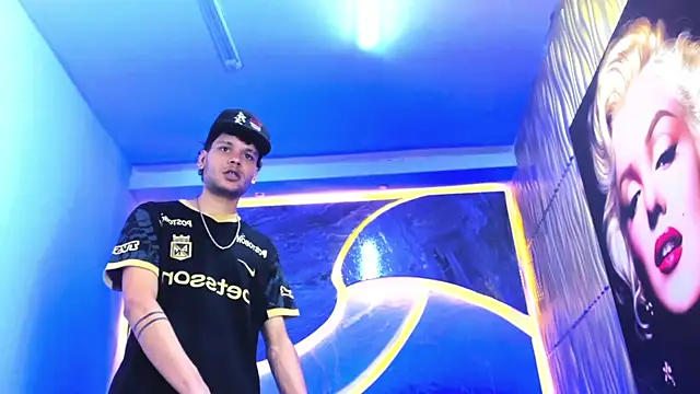 Snapshot of Lucas_hot_20 chatting on 02/09/26, 01:26 Lucas hot 20 online show from 02/09/26, 01:26