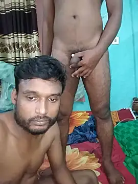 Snapshot of soft_couple778 chatting on 04/03/26, 04:27 soft couple778 online show from 04/03/26, 04:27