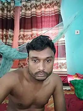 Snapshot of soft_couple778 chatting on 04/15/26, 02:07 soft couple778 online show from 04/15/26, 02:07