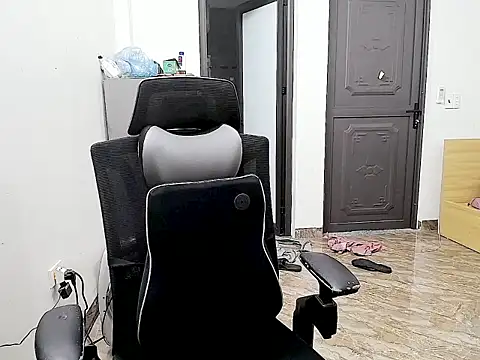 Shulee- online show from 02/12/26, 10:10