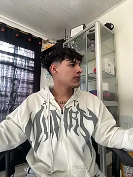 MaxStar26 online show from 01/11/26, 12:54