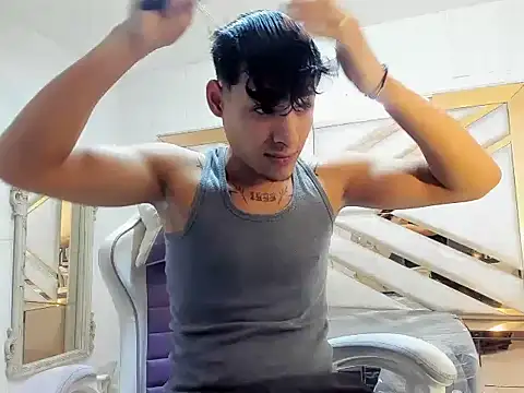 MaxStar26 online show from 01/13/26, 02:44