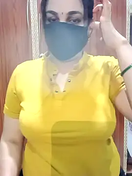 Snapshot of 01Roshani chatting on 02/20/26, 07:03 01Roshani online show from 02/20/26, 07:03