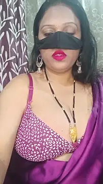 Snapshot of Hot-BHABHI696 chatting on 02/13/26, 11:06 Hot-BHABHI696 online show from 02/13/26, 11:06
