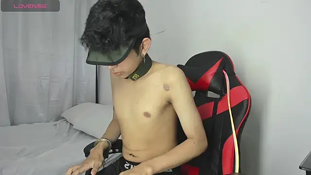 julian xx online show from 03/27/26, 07:24