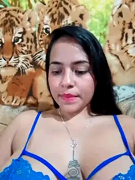 Snapshot of Maliha_21 chatting on 06/21/26, 02:14 Maliha 21 online show from 06/21/26, 02:14