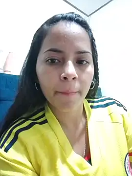 Snapshot of Maliha_21 chatting on 07/08/26, 01:32 Maliha 21 online show from 07/08/26, 01:32