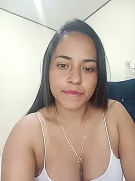 Snapshot of Maliha_21 chatting on 07/14/26, 07:52 Maliha 21 online show from 07/14/26, 07:52