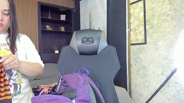 ThaliaBrookss  online show from 03/27/26, 06:41