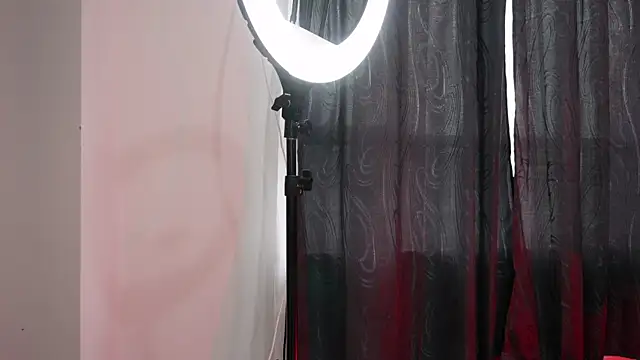 zoe westxx online show from 01/06/26, 07:06