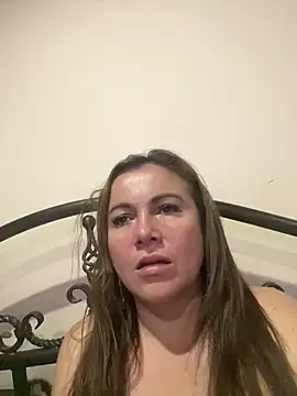 CristalBm  online show from 06/21/26, 02:47