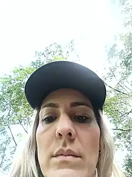 Snapshot of Monita_Med chatting on 01/14/26, 03:50 Monita Med online show from 01/14/26, 03:50