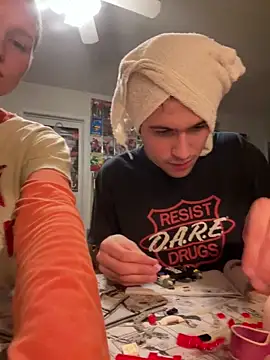 Snapshot of SugarNCinnamon chatting on 02/04/26, 12:27 SugarNCinnamon online show from 02/04/26, 12:27