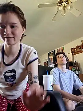 SugarNCinnamon online show from 05/04/26, 07:21