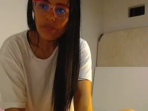 Elizabeth manzon online show from 05/14/26, 11:55