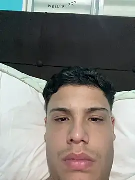 Wellington00  online show from 02/03/26, 01:15