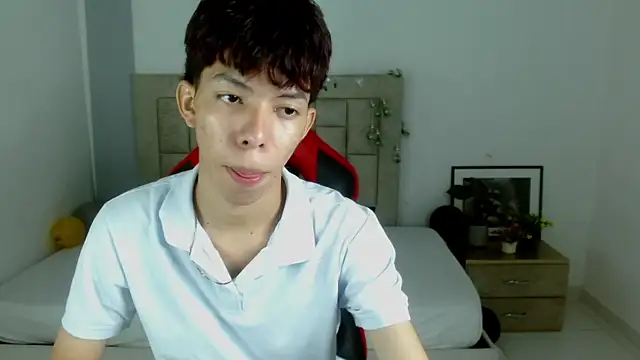 Snapshot of Nico__fox123 chatting on 01/13/26, 05:40 Nico fox123 online show from 01/13/26, 05:40