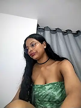 KATALINA SANTANA  online show from 03/21/26, 11:52