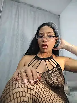 KATALINA SANTANA  online show from 06/20/26, 12:47