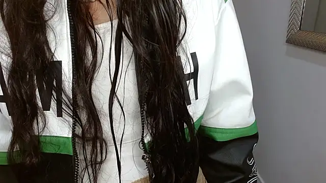 Nicolleth tk online show from 03/21/26, 03:22