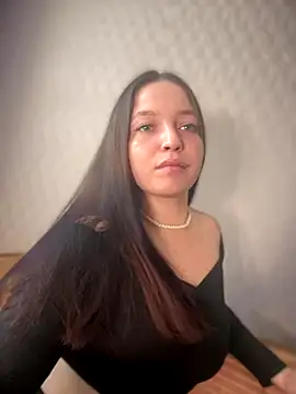 AlexaYvonne online show from 01/06/26, 04:27