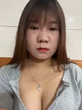 Snapshot of Liness101 chatting on 01/17/26, 02:27 Liness101 online show from 01/17/26, 02:27