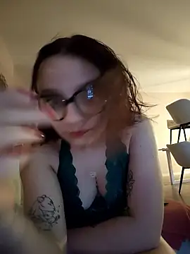 Snapshot of Coquinxx62 chatting on 01/08/26, 08:16 Coquinxx62 online show from 01/08/26, 08:16