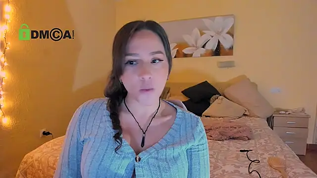 juliiaroberts online show from 03/22/26, 03:32