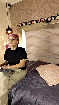 HadeDanny online show from 01/16/26, 03:43