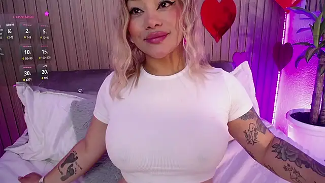 Snapshot of IndieMiller chatting on 02/17/26, 11:18 IndieMiller online show from 02/17/26, 11:18