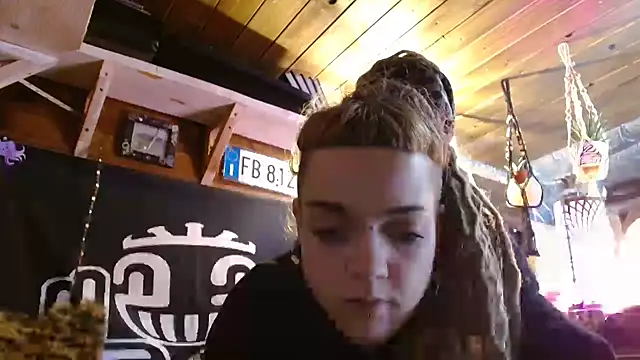 spiralhokkaido23 online show from 03/12/26, 12:44