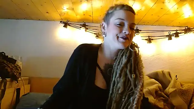 spiralhokkaido23 online show from 03/30/26, 09:21