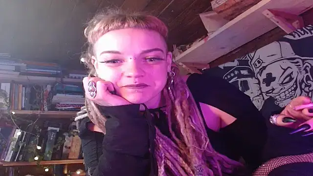 spiralhokkaido23 online show from 04/12/26, 08:41