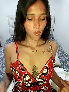 Snapshot of Aria_Maeh chatting on 01/13/26, 12:10 Aria Maeh online show from 01/13/26, 12:10