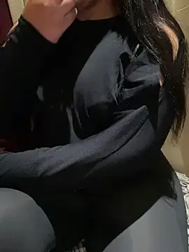 Lina Velvet  online show from 03/06/26, 09:11