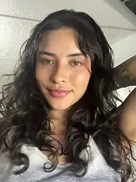 auroramooon online show from 01/14/26, 03:34