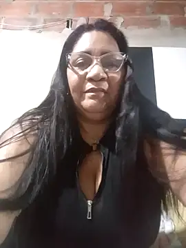 Snapshot of Sammylatinaxxx chatting on 05/02/26, 12:48 Sammylatinaxxx online show from 05/02/26, 12:48