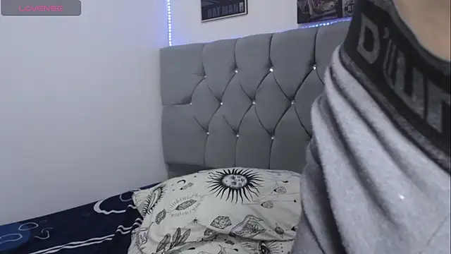 Loganjhonson19 online show from 01/15/26, 02:27