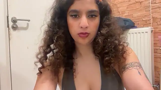 fayfay21xh online show from 02/24/26, 06:17