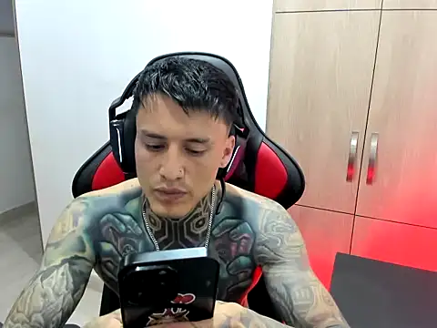 Chrissblack online show from 03/29/26, 04:01