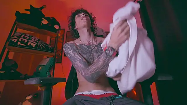 Olliver   y online show from 04/15/26, 11:38