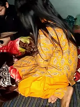 Snapshot of catstar143 chatting on 02/14/26, 05:37 catstar143 online show from 02/14/26, 05:37